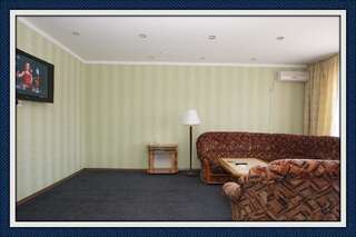 Отель Victoria Hotel Актау Люкс с 1 спальней-16